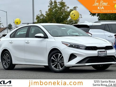 Certified 2023 Kia Forte LXS w/ LXS Technology Package FWD image 1