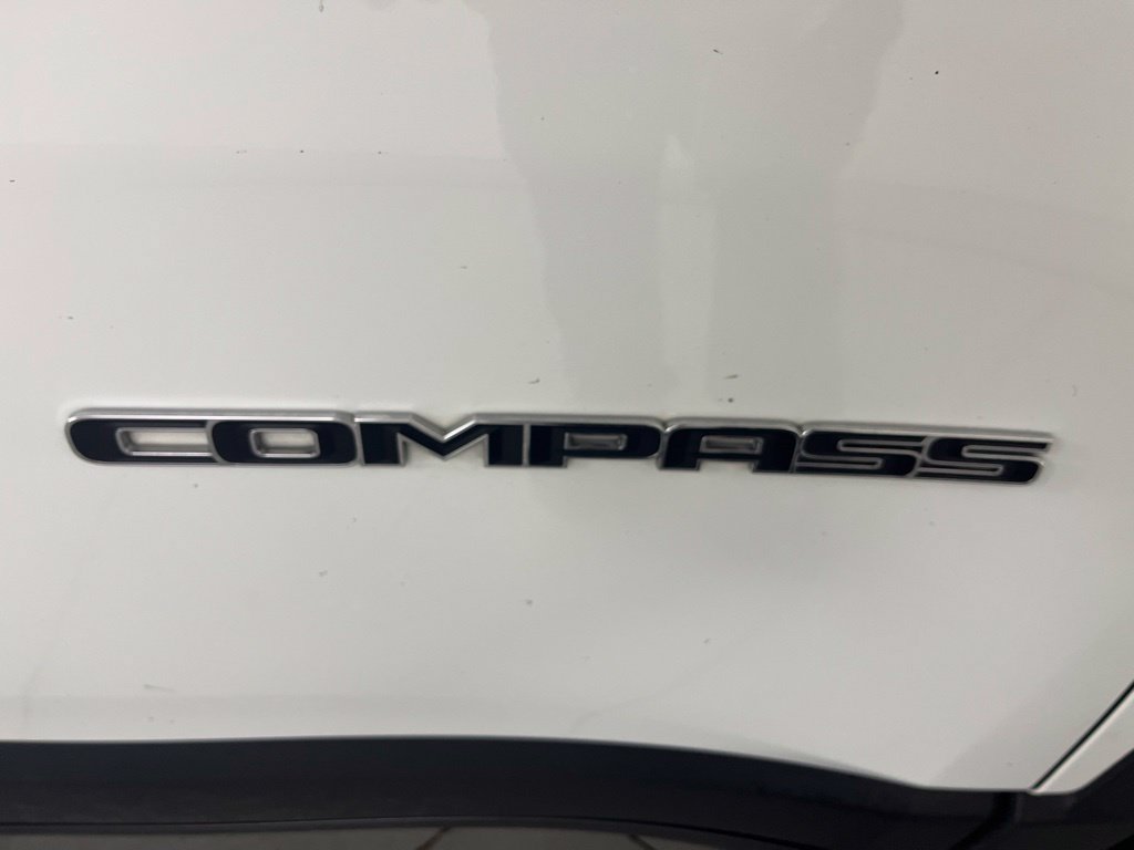 Used 2022 Jeep Compass Limited AWD/4WD image 50
