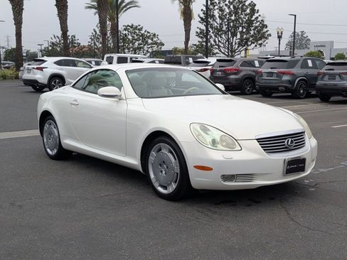 Used 2005 Lexus SC 430 Convertible RWD image 3