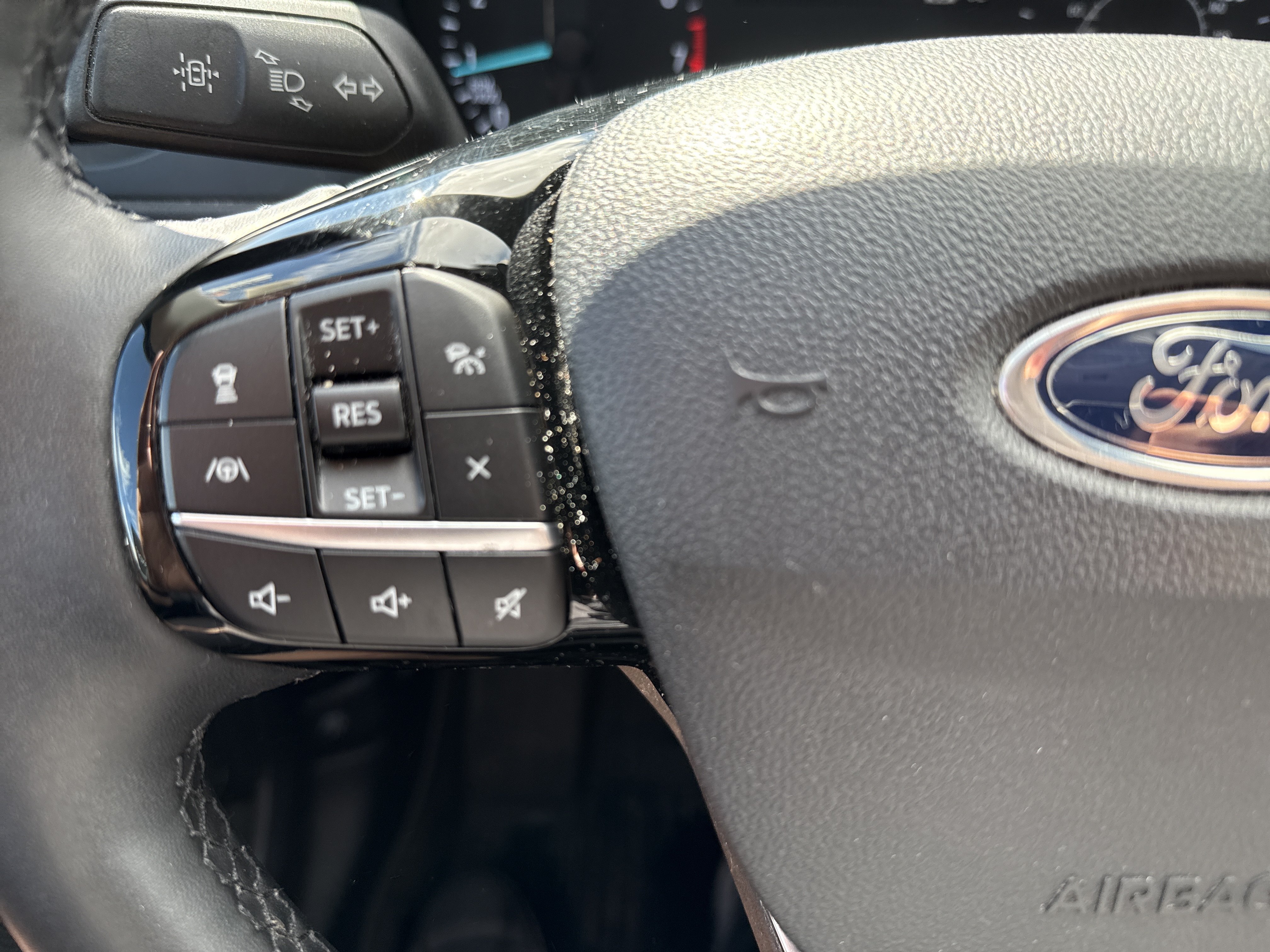 Used 2022 Ford Escape SEL AWD/4WD image 18