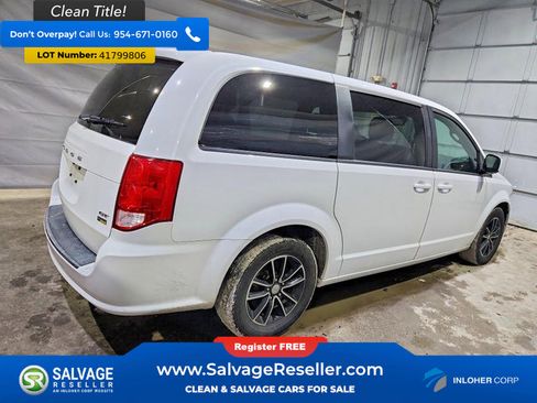 Used 2019 Dodge Grand Caravan GT image 4