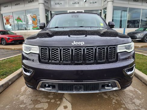 Used 2018 Jeep Grand Cherokee Overland image 2