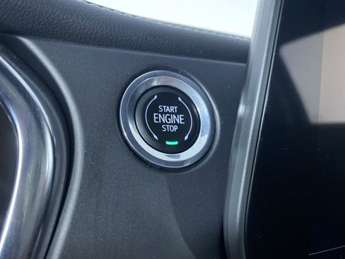 Certified 2024 Chevrolet Blazer LT w/ Convenience Package image 8