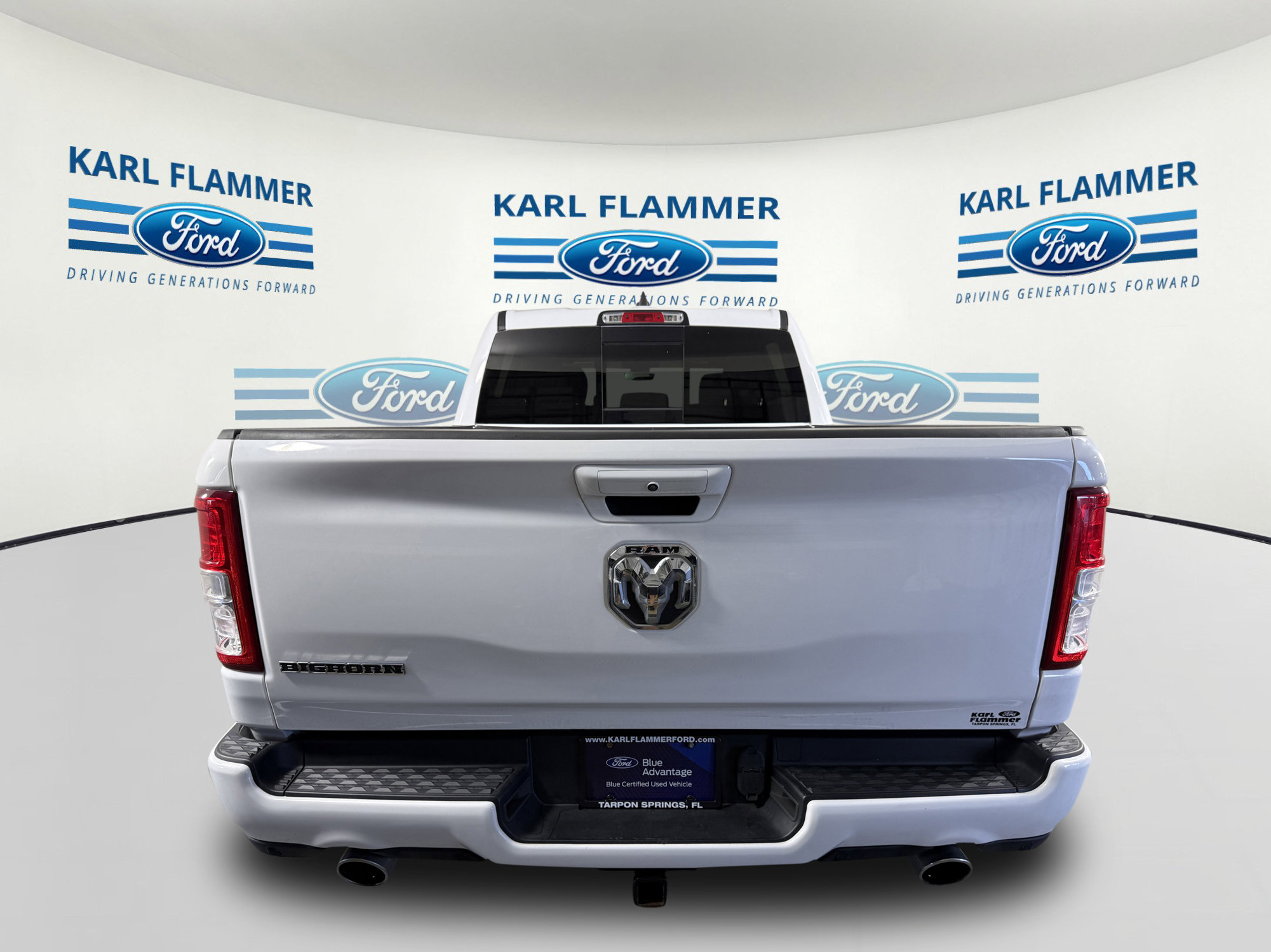 Used 2020 RAM 1500 2WD Crew Cab image 4