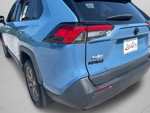 Used 2023 Toyota RAV4 AWD Hybrid image 33