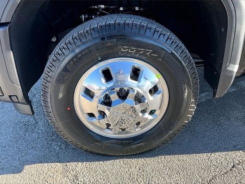 New 2026 GMC Sierra 3500 Denali w/ Technology Package image 12