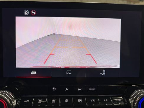 New 2026 GMC Canyon Elevation w/ Convenience Package image 29