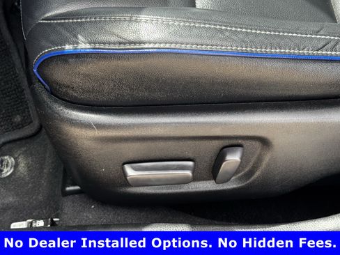 Used 2019 Toyota Corolla XSE FWD image 29