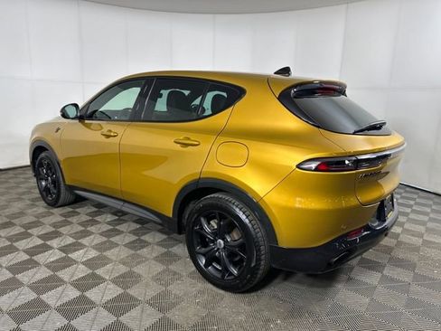 Used 2024 Dodge Hornet R/T Plus w/ R/T Blacktop Package AWD/4WD image 5