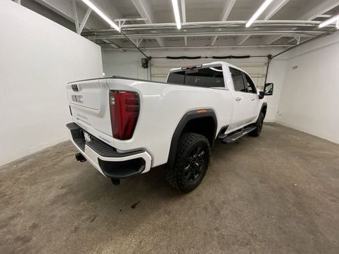 Used 2024 GMC Sierra 2500 Denali w/ Denali Reserve Package image 6