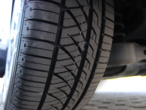 Used 2022 Toyota Corolla LE image 13