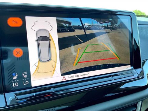 New 2026 Volkswagen Atlas Peak Edition AWD/4WD image 19