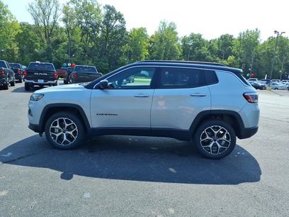New 2026 Jeep Compass Limited w/ Sun, Sound & Navigation Group