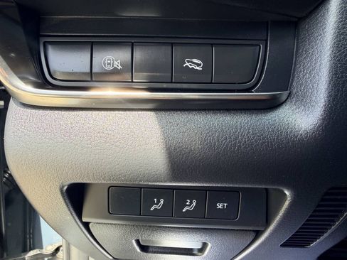 Used 2025 MAZDA CX-30 AWD 2.5 S w/ Preferred Package image 22