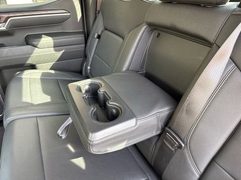 Used 2025 GMC Sierra 1500 SLT image 20