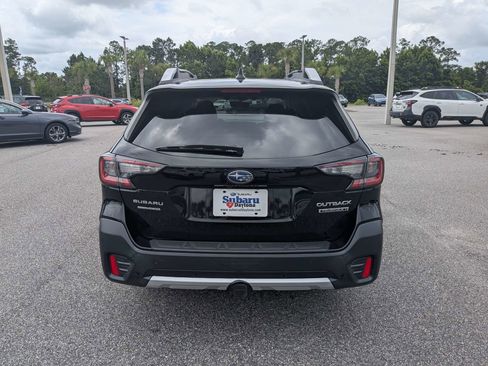 Used 2020 Subaru Outback Touring XT AWD/4WD image 5