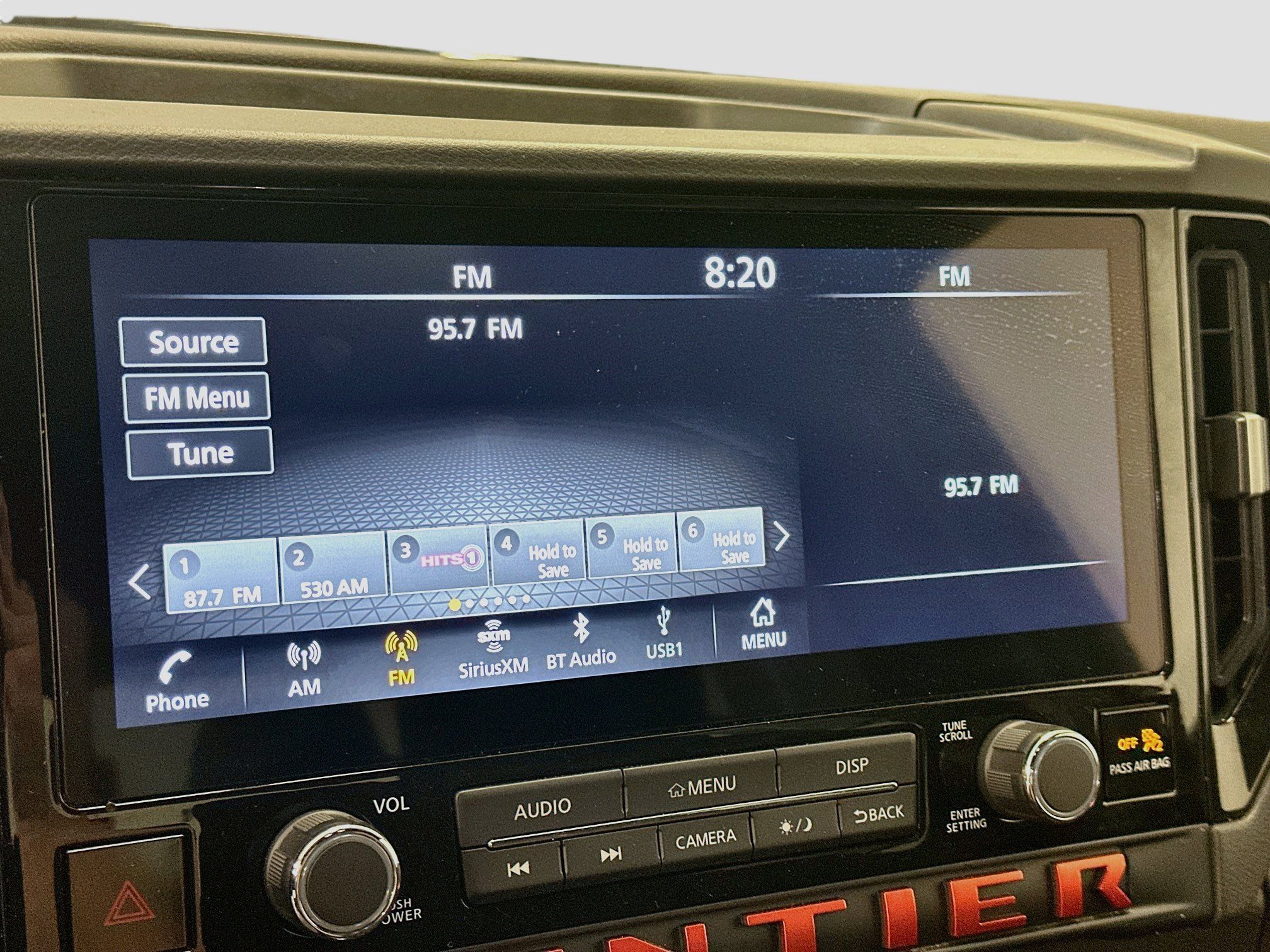 Used 2026 Nissan Frontier PRO-4X AWD/4WD image 21