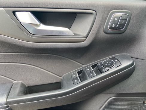 Used 2023 Ford Escape Active w/ Tech Pack #2 FWD image 23