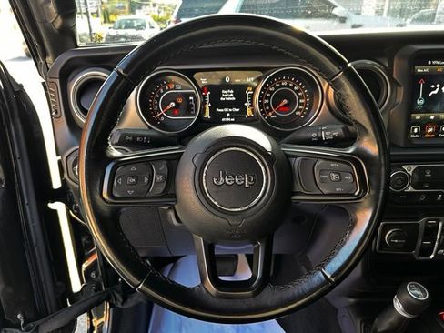 Used 2022 Jeep Gladiator Sport AWD/4WD image 20