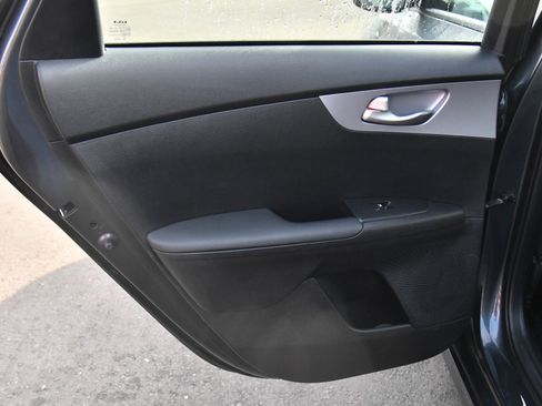 Used 2024 Kia Forte LXS image 28