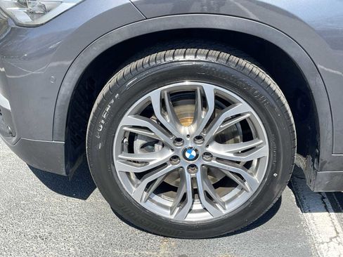 Used 2017 BMW X1 xDrive28i image 7
