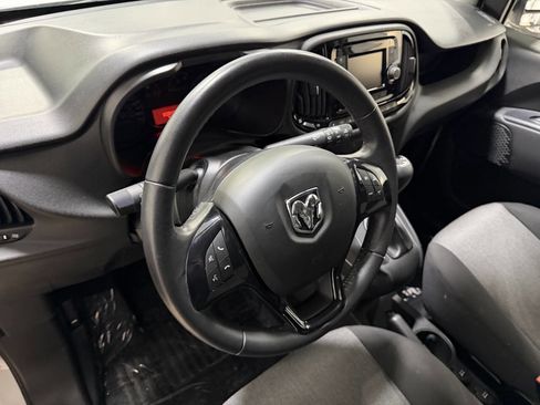 Used 2018 RAM ProMaster City Tradesman SLT image 17