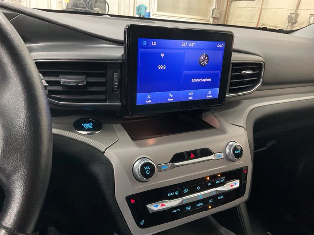 Used 2023 Ford Explorer XLT w/ Equipment Group 202A AWD/4WD image 12