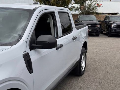 Used 2025 Ford Maverick XL FWD image 9