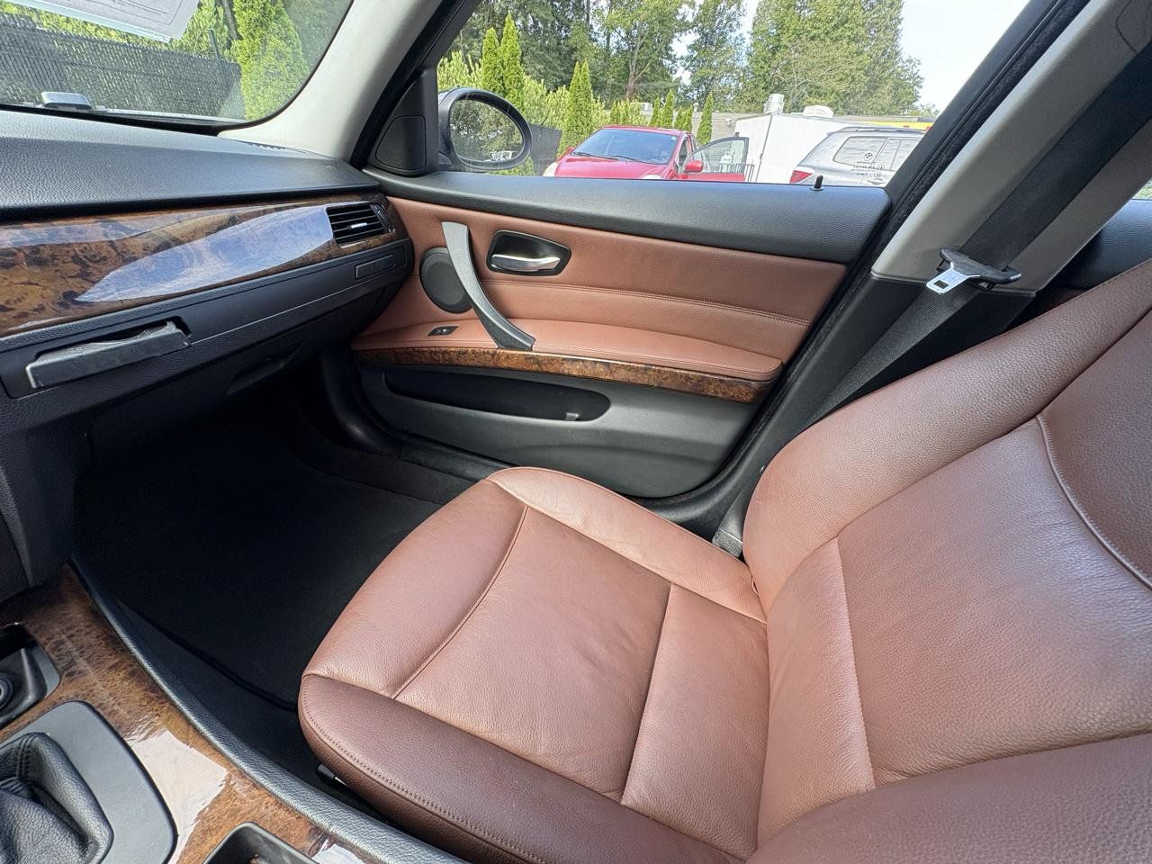 Used 2006 BMW 325i Sedan RWD image 17