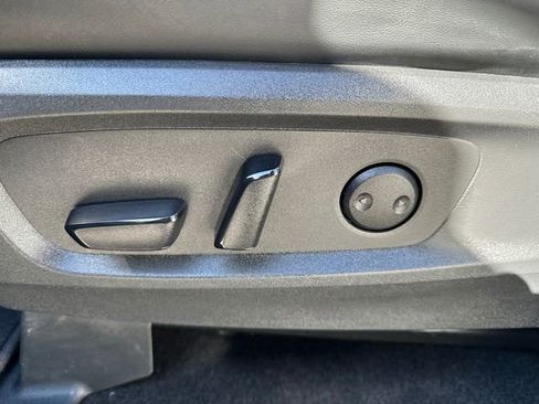 Used 2023 Nissan Pathfinder Platinum w/ Lighting Package (N93) image 40