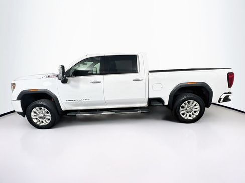 Certified 2021 GMC Sierra 2500 Denali w/ Denali Ultimate Package AWD/4WD image 4