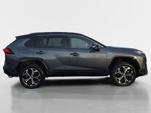 Used 2022 Toyota RAV4 XSE image 6