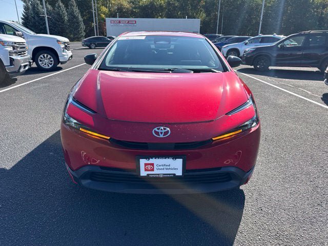 Certified 2026 Toyota Prius LE FWD image 4