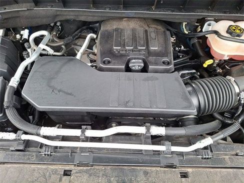 Certified 2022 Chevrolet Silverado 1500 LT w/ All Star Edition Plus image 28