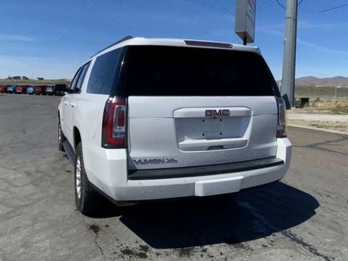 Used 2018 GMC Yukon XL SLT w/ Open Road Package image 7