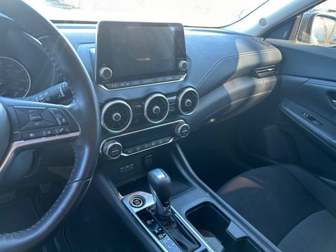 Used 2021 Nissan Sentra SV FWD image 9