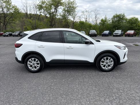 Used 2025 Ford Escape Active AWD/4WD image 25