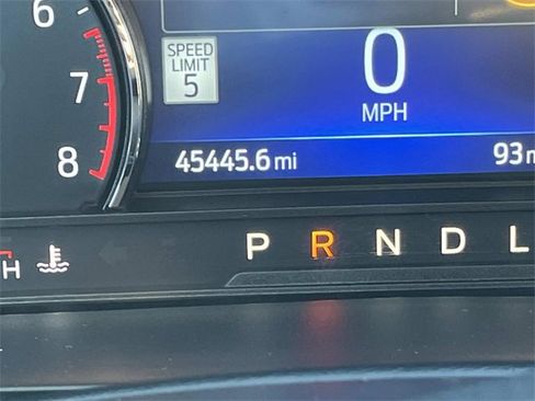 Used 2022 Ford Explorer XLT w/ Equipment Group 202A image 40