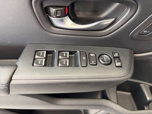 Used 2025 Honda Pilot Elite image 9
