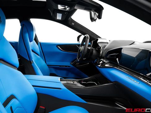 Used 2026 Ferrari Purosangue AWD/4WD image 45