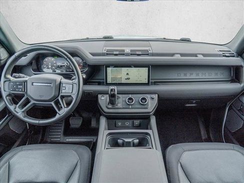 Used 2023 Land Rover Defender 90 X-Dynamic SE image 20