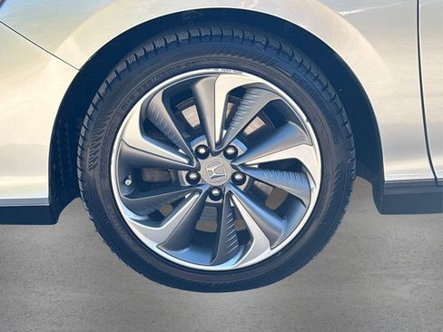 Used 2019 Honda Clarity Plug-In Hybrid image 12