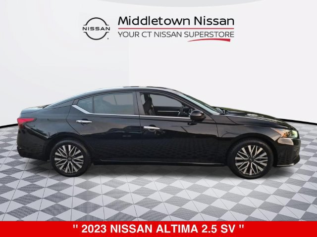 Certified 2023 Nissan Altima 2.5 SV FWD image 2