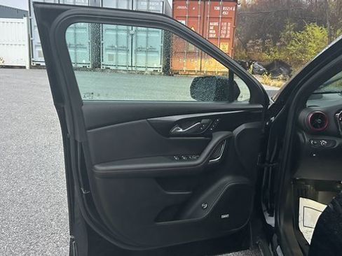 Certified 2021 Chevrolet Blazer RS w/ Enhanced Convenience Package image 20