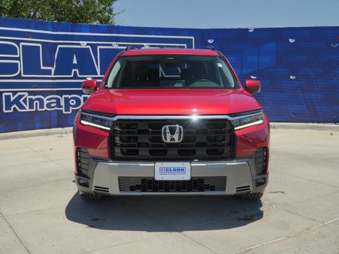New 2026 Honda Pilot Touring image 2
