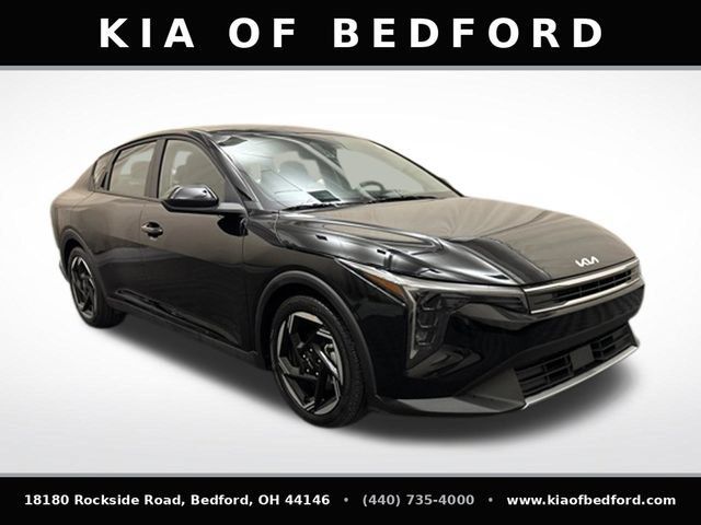 Used 2025 Kia K4 EX FWD image 3