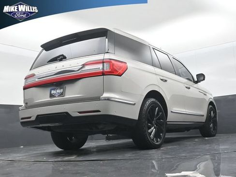 Used 2020 Lincoln Navigator Reserve w/ Equipment Group 208A Reserve RWD image 23