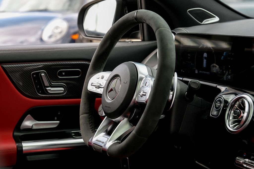 Used 2022 Mercedes-Benz GLA 45 AMG 4MATIC w/ Parking Assistance Package image 12
