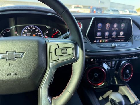 Used 2022 Chevrolet Blazer RS w/ Enhanced Convenience Package FWD image 8