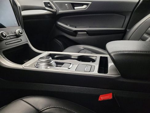 Used 2024 Ford Edge SEL image 26